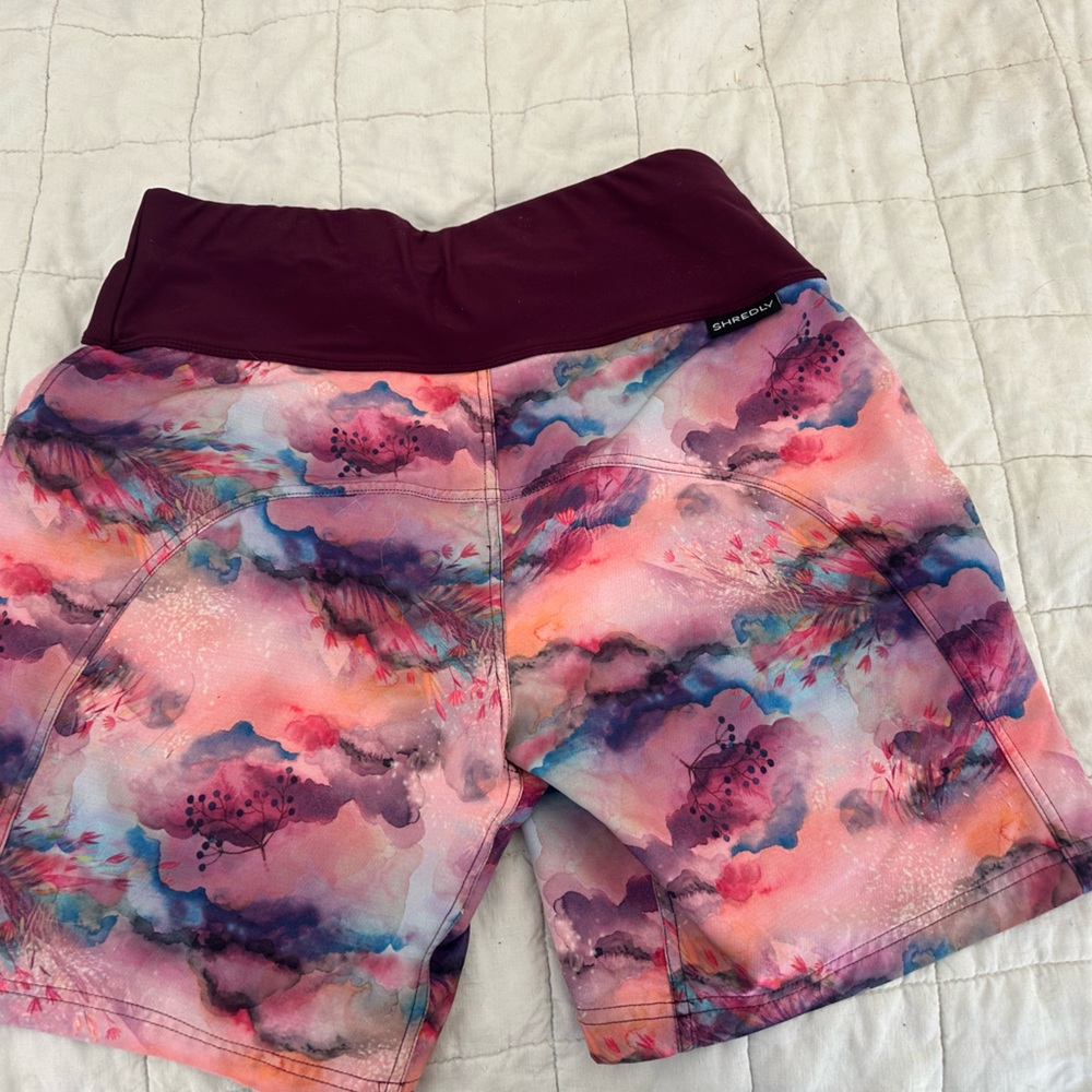 Shredly shorts - Picture 2 of 2
